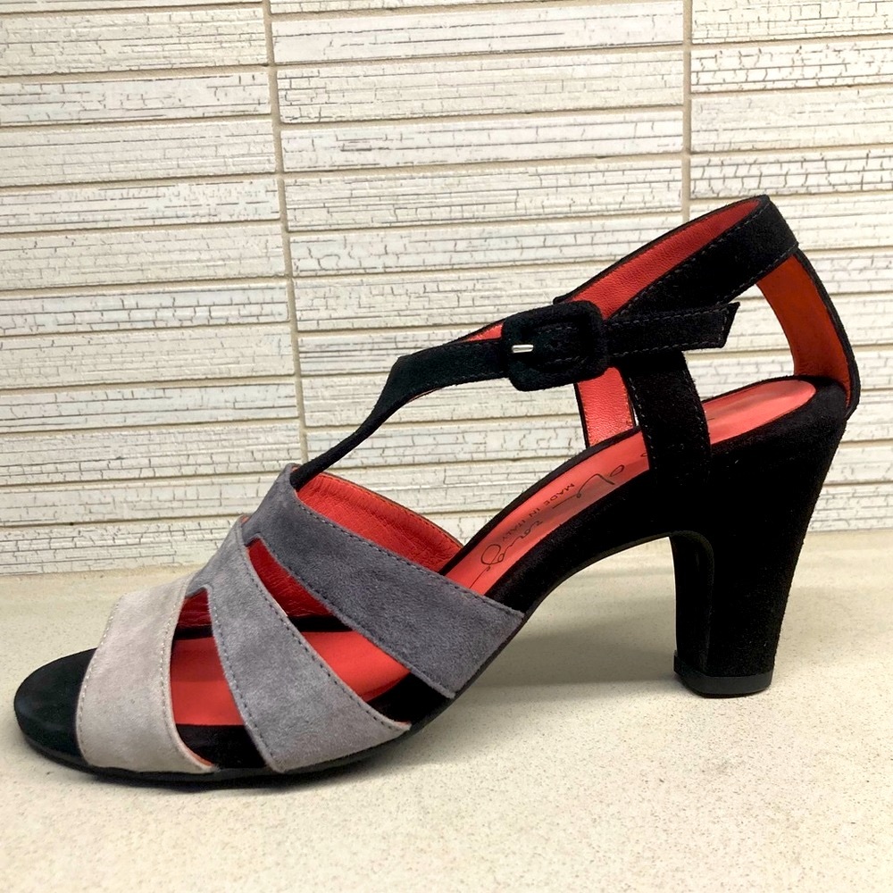 PAS DE ROUGE 🖤 ‘Irene’ Suede Sandal Heel